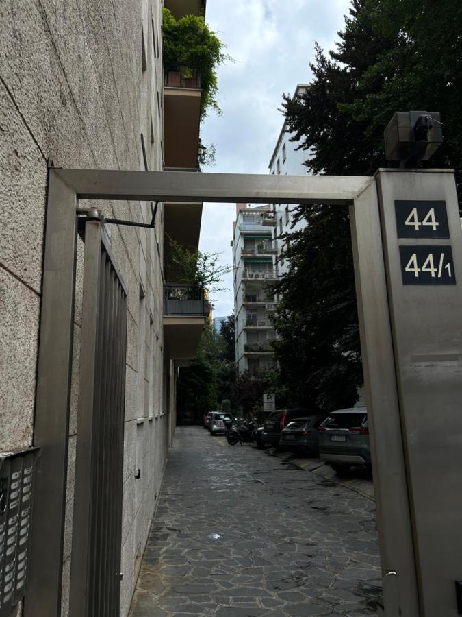 Moscova Luxury Bruno Apartment Milan Exterior photo